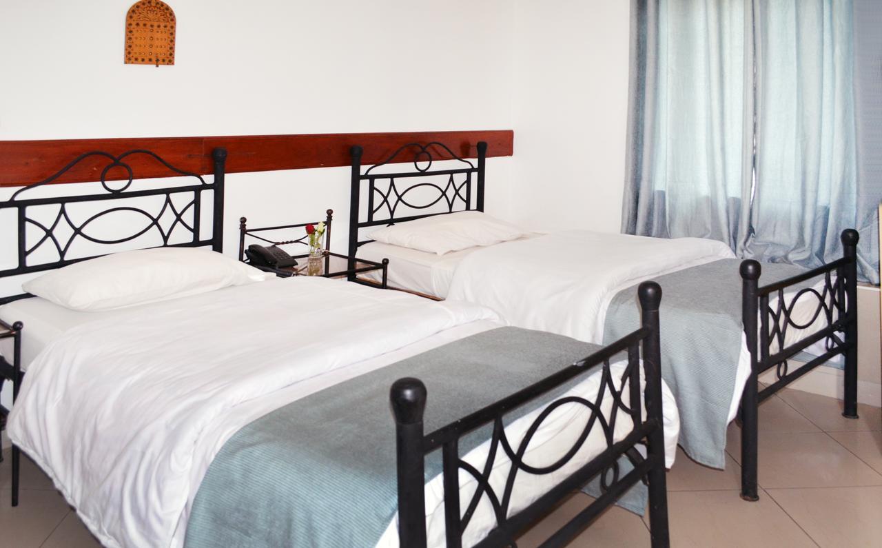 קואנרואה Arusha Naaz Hotel מראה חיצוני תמונה